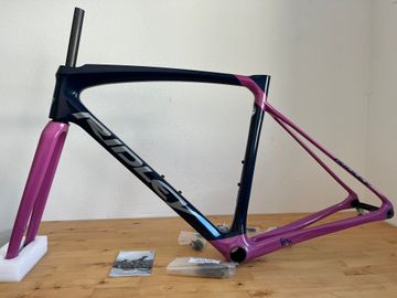 Used Ridley Fenix SLiC - Frame / Fork set Frameset 2021 Road & Gravel, Purple — image 2 of 6