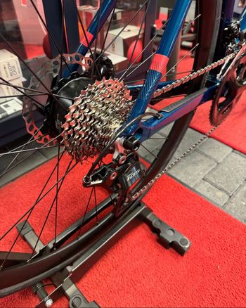 Orbea GAIN D30 2024 2024 Road & Gravel de segunda mano, Azul — imagen 2 de 4
