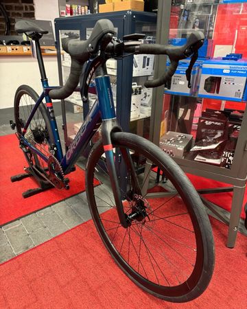 Used Orbea GAIN D30 2024 2024 Road & Gravel, Blue — image 4 of 4