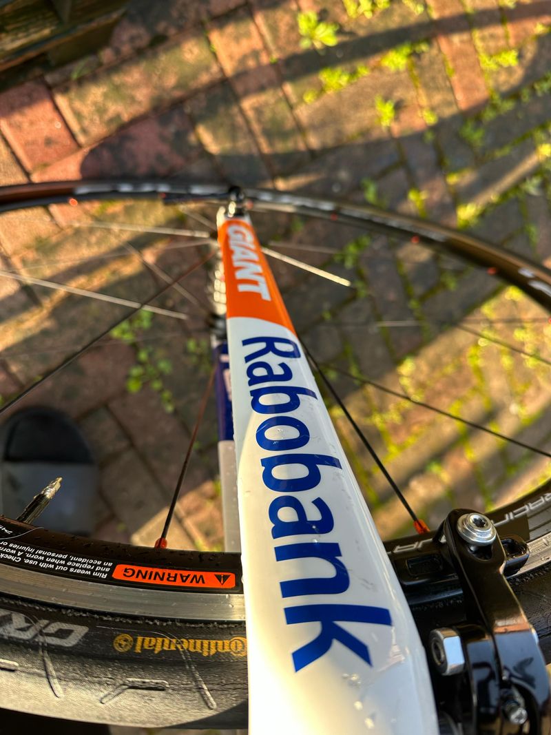 Used Giant TCR Advanced Rabo 2013 Road & Gravel, Black — image 9 of 14