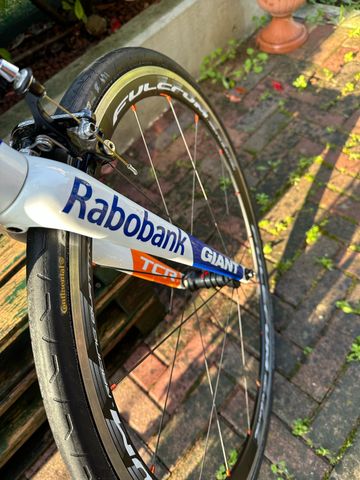 Used Giant TCR Advanced Rabo 2013 Road & Gravel, Black — image 8 of 14