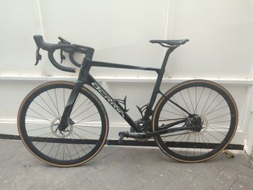 Tweedehands Berria BELADOR 9 2022 2022 Road & Gravel — afbeelding 3 van 5