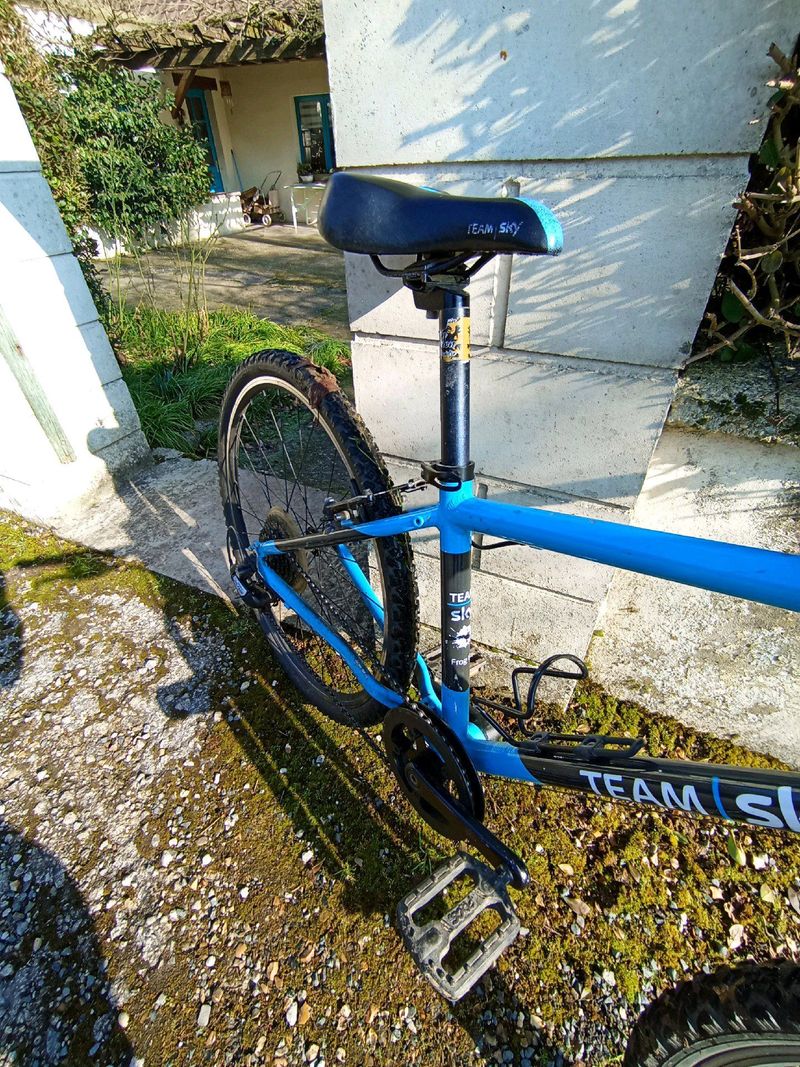 Used frog 69 team sky 2018 Road & Gravel, Blue — image 3 of 8