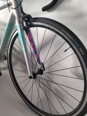 Used Polygon STRATTOS S5 2023 2023 Road & Gravel, Blanco — image 6 of 7
