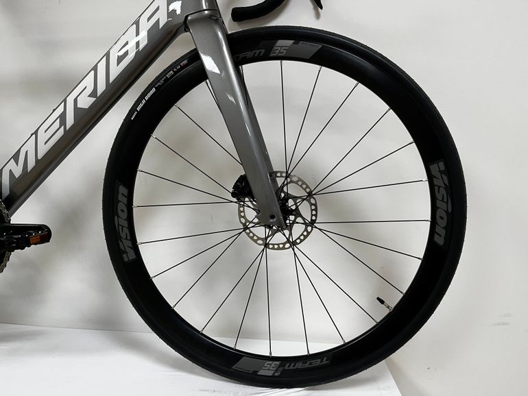 Used Merida REACTO 5000 2025 2025 Road & Gravel, Light Gray — image 3 of 9