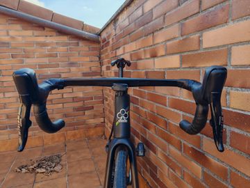 Tweedehands Colnago V3 RS 2021 Road & Gravel — afbeelding 6 van 7