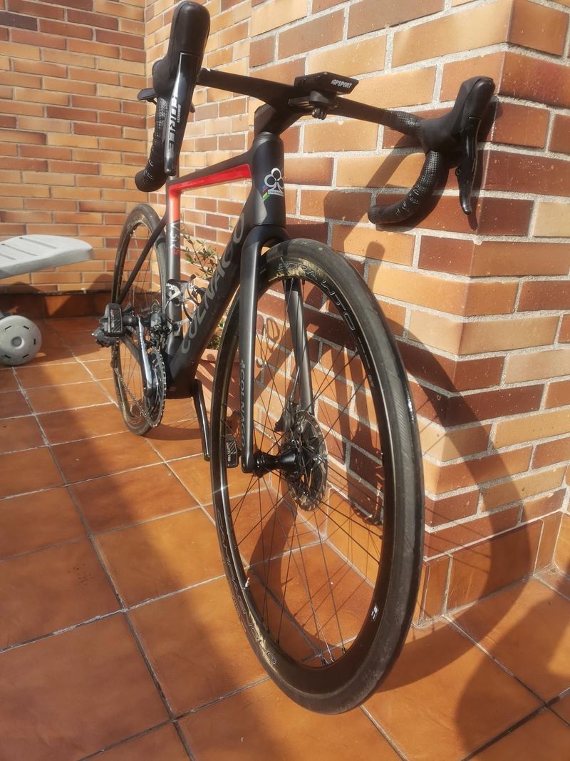 Tweedehands Colnago V3 RS 2021 Road & Gravel