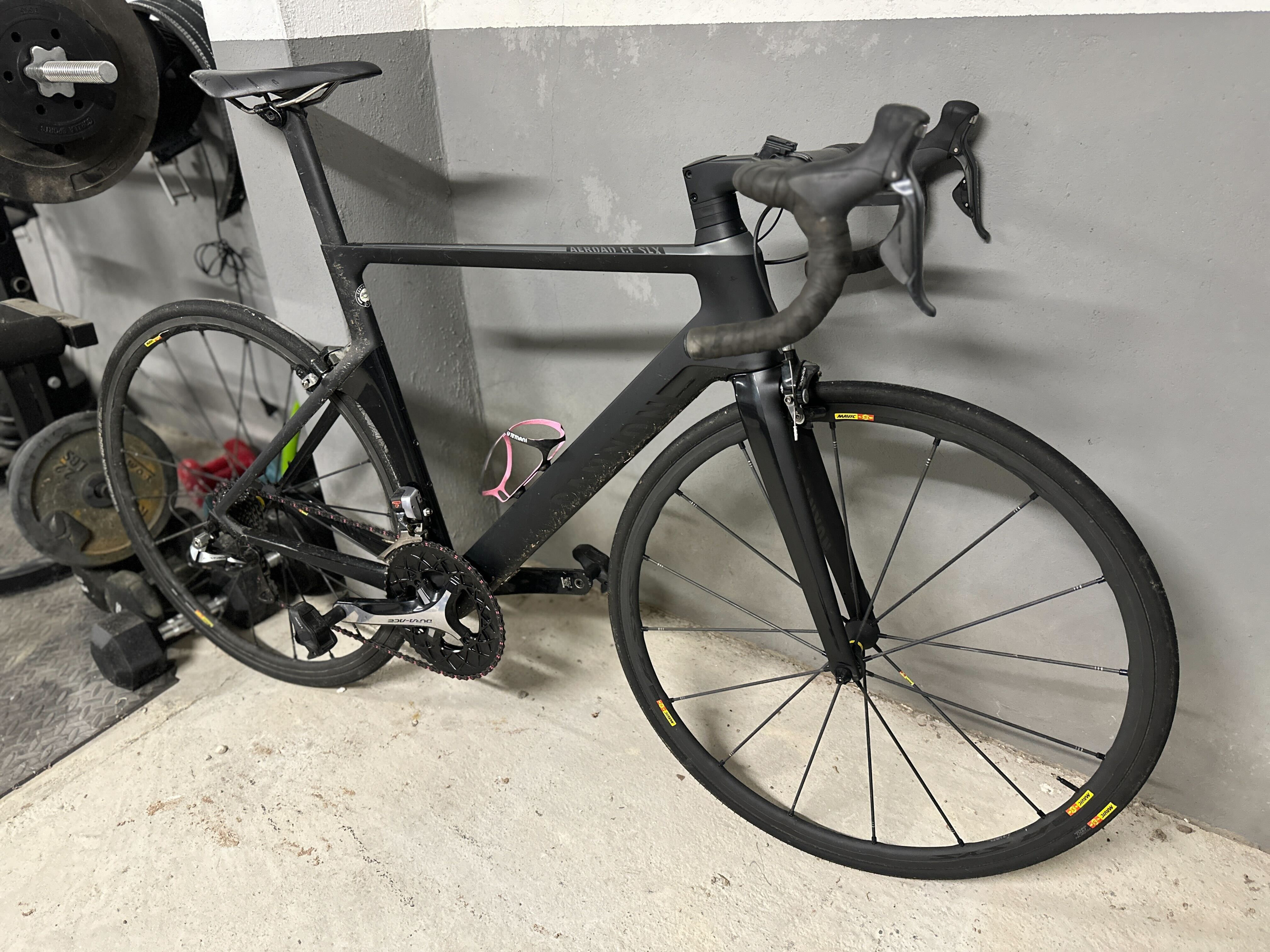 Canyon Aeroad CF SLX 9.0 Di2 used in M buycycle