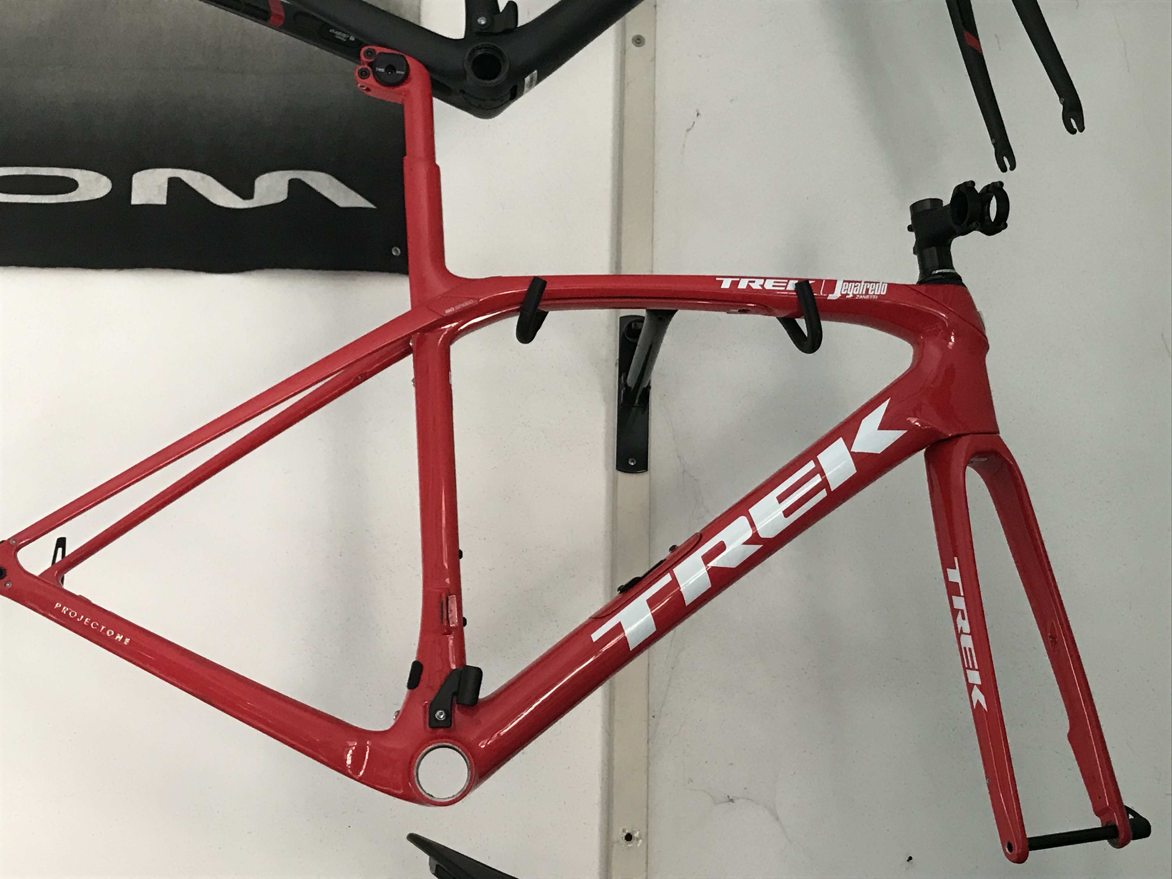 Trek domane 2021 discount frameset