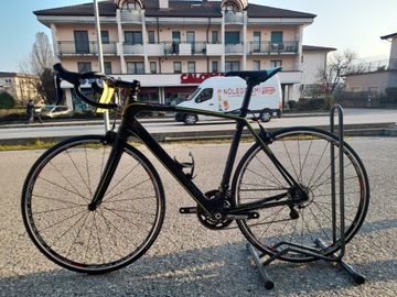 Brugt Bianchi Infinito CV Disc 105 2019 Road & Gravel — billede 2 af 3
