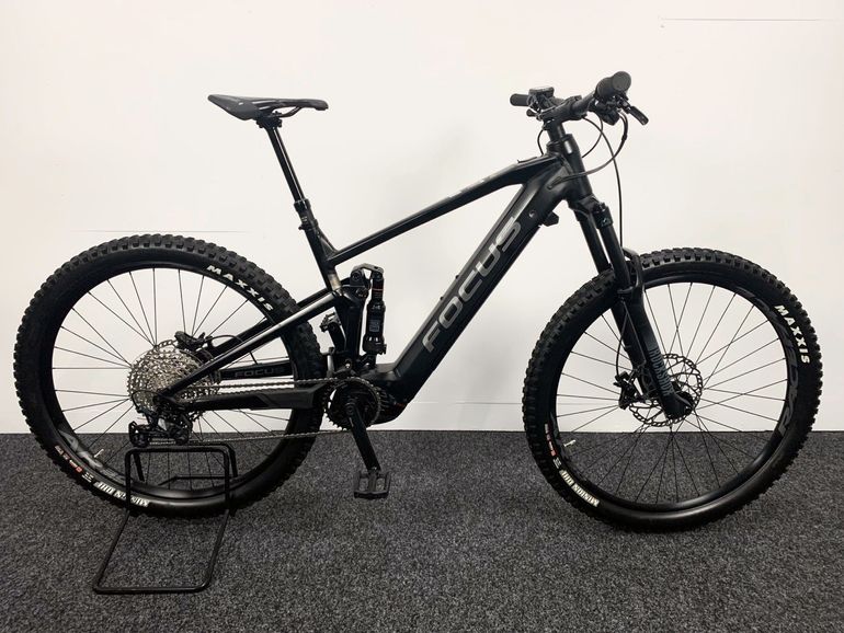 Used Focus JAM² 6.7 NINE 2022 Mountainbike, Black — image 1 of 20