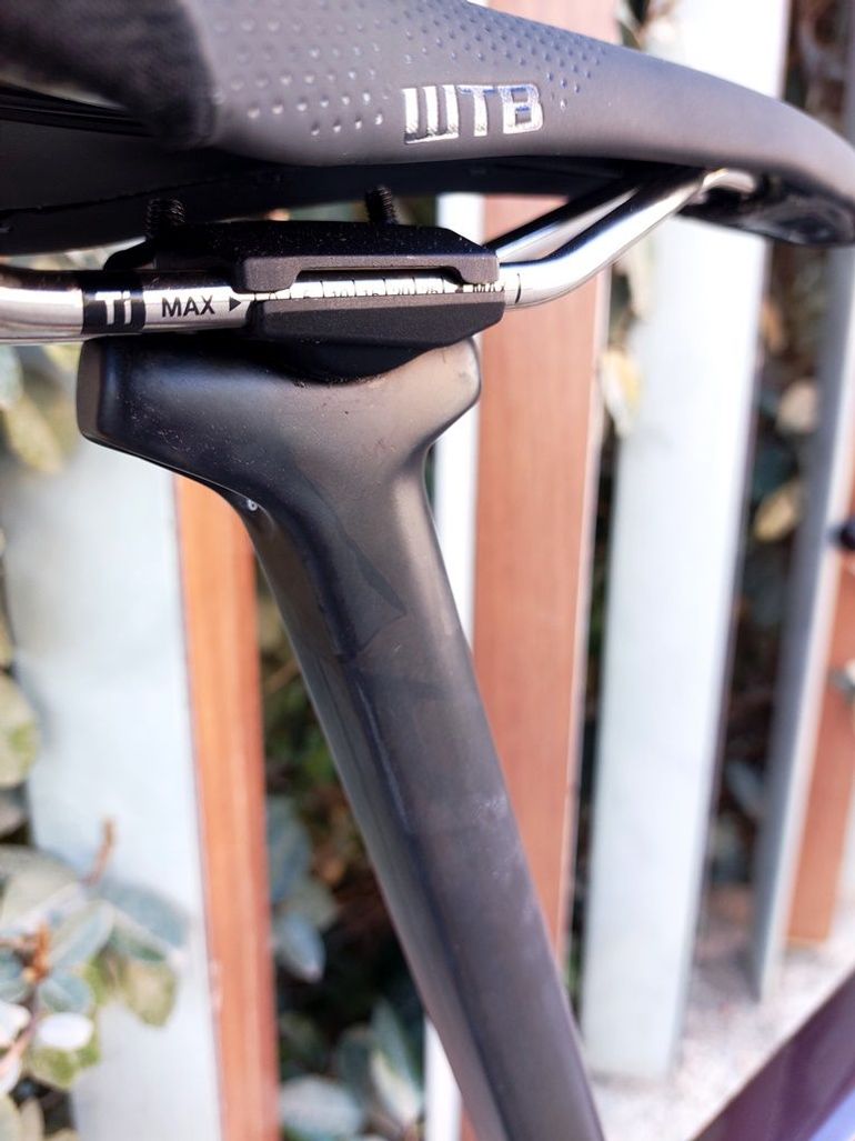 Used BMC URS 01 THREE 2023 Road & Gravel, Red — image 9 of 10