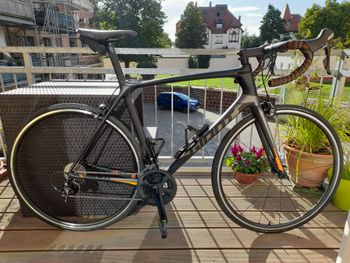 Used Giant TCR Advanced 2 2017 Road & Gravel, Black — image 1 of 9