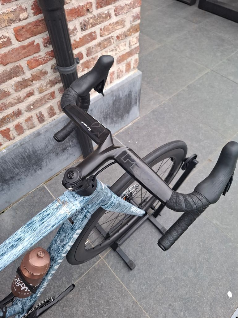 Used Specialized Allez Sprint 2025 2025 Road & Gravel, Blau — image 7 of 12