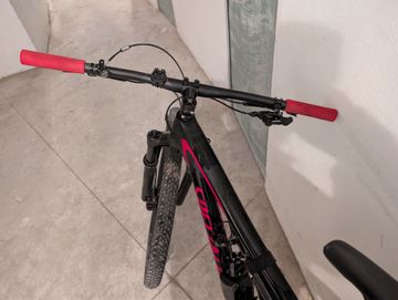 Used Specialized Epic Comp Carbon 2019 Mountainbike, Black — image 6 of 19