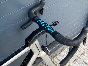 Gebrauchtes Factor ONE V2 RIM 2020 Road & Gravel, Hellgrau — Bild 11 von 19