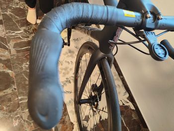 Used Giant TCR Advanced SL Disc 0 Dura-Ace 2022 Road & Gravel, Black — image 11 of 13
