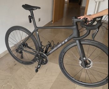 Used Giant TCR Advanced SL Disc 0 Dura-Ace 2022 Road & Gravel, Black — image 7 of 13