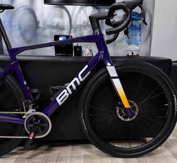 Gebrauchtes BMC Kaius 01 THREE 2024 2024 Road & Gravel, Violett — Bild 7 von 10