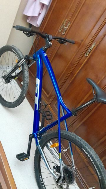 GT Avalanche Sport 2021 2021 Mountainbike d'occasion — image 4 sur 4