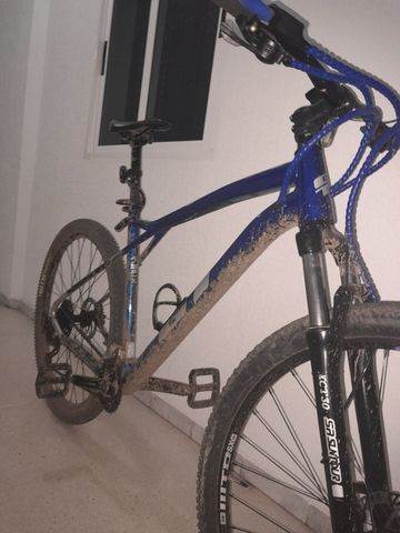 GT Avalanche Sport 2021 2021 Mountainbike d'occasion — image 3 sur 4