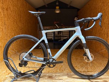 Used Scott addict gravel 40 2025 2025 Road & Gravel