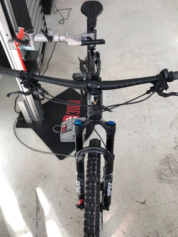Tweedehands Rotwild R.E375 CORE 2023 2023 Mountainbike — afbeelding 11 van 12