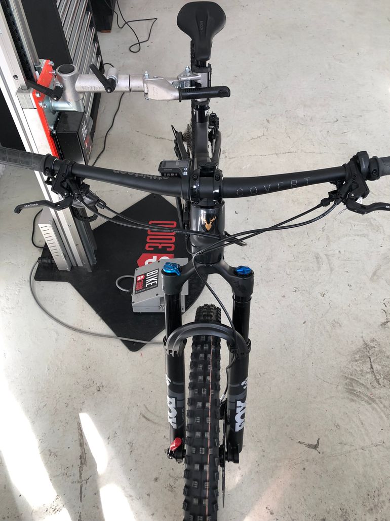 Tweedehands Rotwild R.E375 CORE 2023 2023 Mountainbike — afbeelding 11 van 12