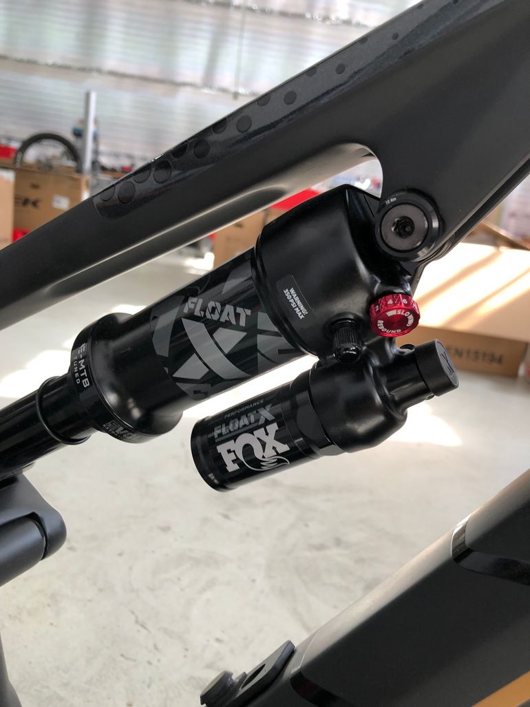 Tweedehands Rotwild R.E375 CORE 2023 2023 Mountainbike — afbeelding 8 van 12