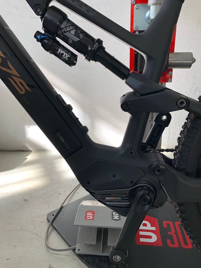 Tweedehands Rotwild R.E375 CORE 2023 2023 Mountainbike — afbeelding 5 van 12