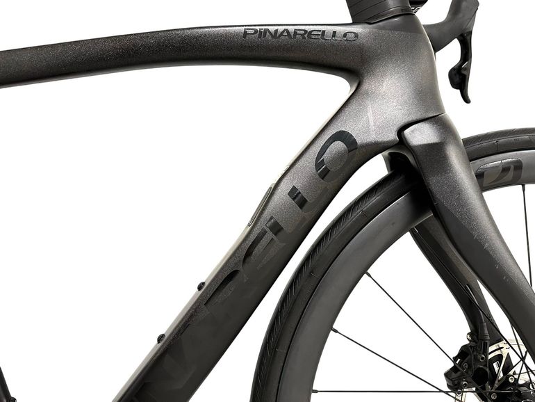 Używany Pinarello F7 SRAM FORCE AXS 2023 2023 Road & Gravel — zdjęcie 7 z 10