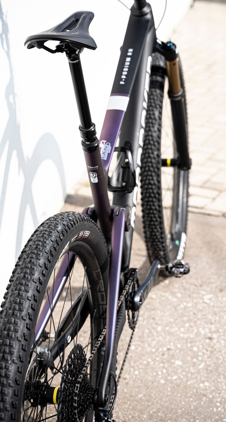 Used Mondraker F-PODIUM RR 2024 2024 Mountainbike, Violett, 29 — image 3 of 6