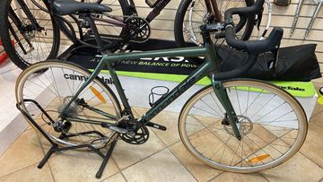 Used Cannondale SYNAPSE SRAM RIVAL DISC 2017 Road & Gravel