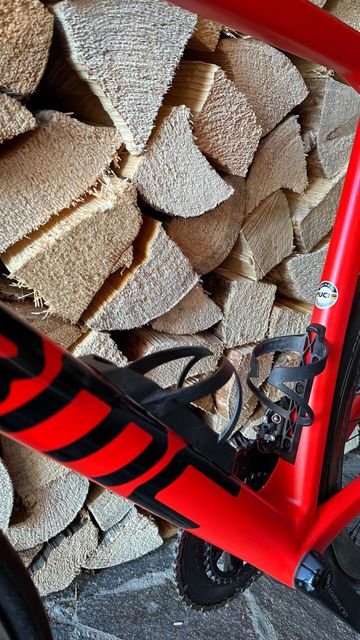 Used BMC Teammachine SLR FIVE 2022 2022 Road & Gravel, Red — image 9 of 10