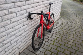 Used BMC Teammachine SLR FIVE 2022 2022 Road & Gravel, Red — image 2 of 8