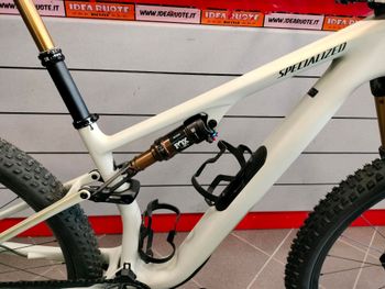 Used Specialized Epic 8 EVO Pro 2024 2024 Mountainbike, Green, 29 — image 4 of 9