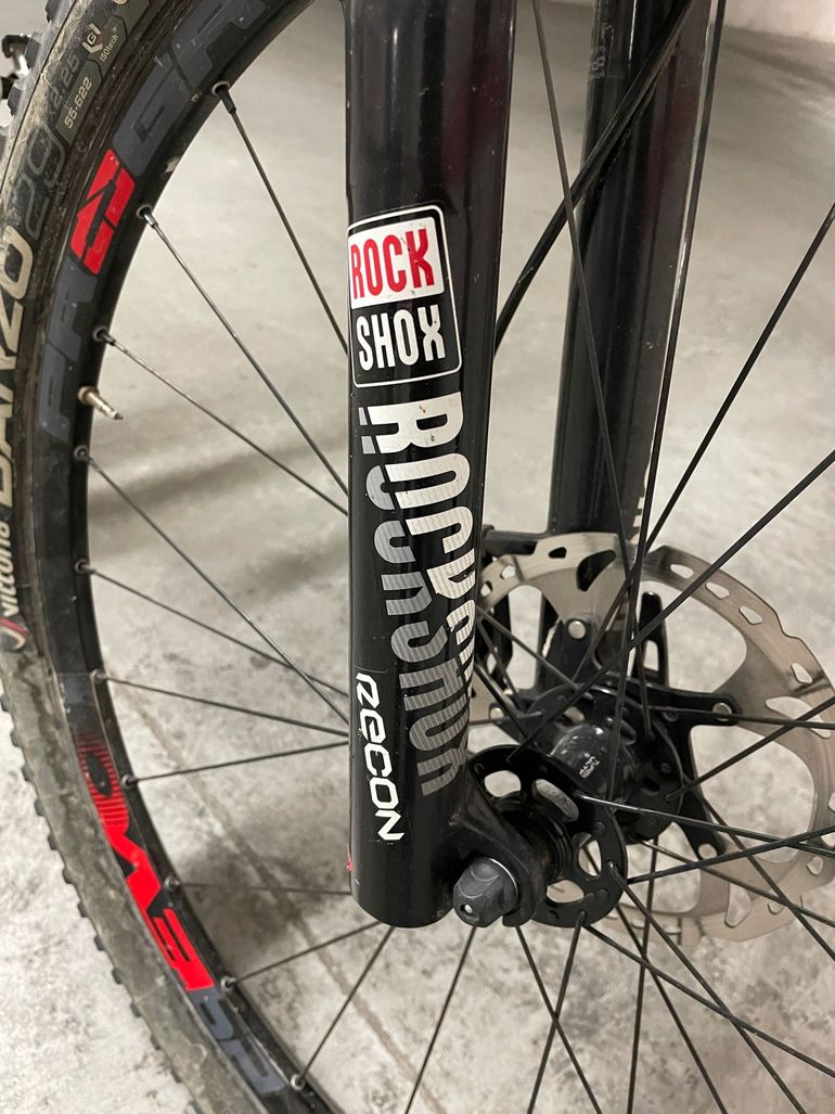 Used Trek X-Caliber 9 2019 2019 Mountainbike, Black, 27.5, 29 — image 4 of 10