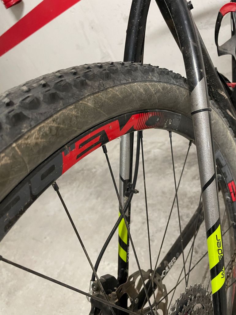 Used Trek X-Caliber 9 2019 2019 Mountainbike, Black, 27.5, 29 — image 8 of 10