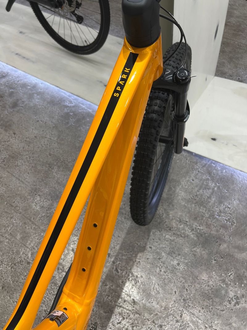 Used Scott Spark 970 2022 2022 Mountainbike, Orange, 29 — image 6 of 8