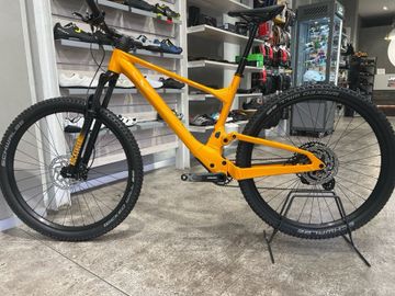Used Scott Spark 970 2022 2022 Mountainbike, Orange, 29 — image 8 of 8