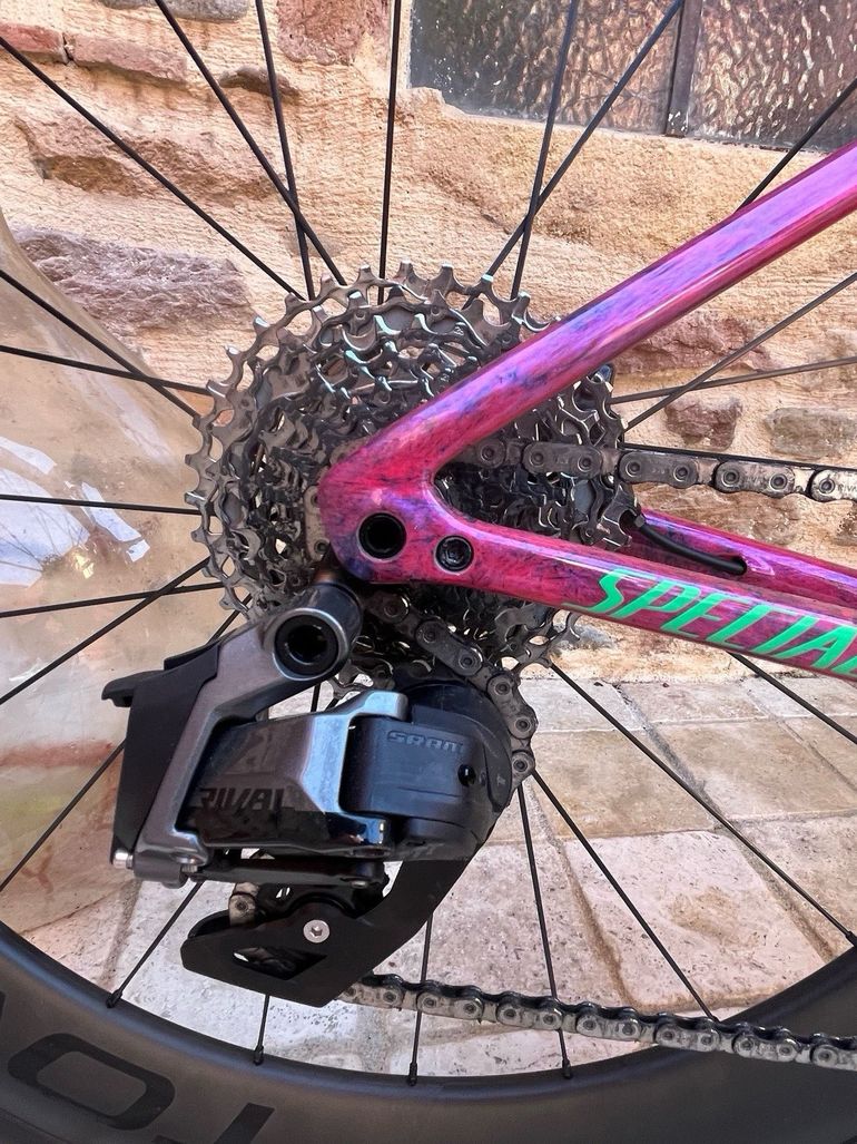 Brugt Specialized Tarmac SRAM Rival eTap AXS 2024 Road & Gravel — billede 4 af 11