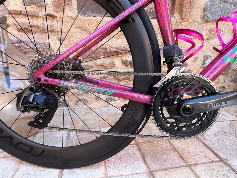 Brugt Specialized Tarmac SRAM Rival eTap AXS 2024 Road & Gravel — billede 2 af 11