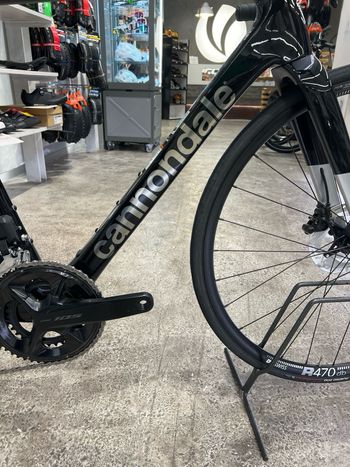 Used Cannondale carbón disc 3 Shimano 105Di2 2024 Road & Gravel, Black — image 4 of 4
