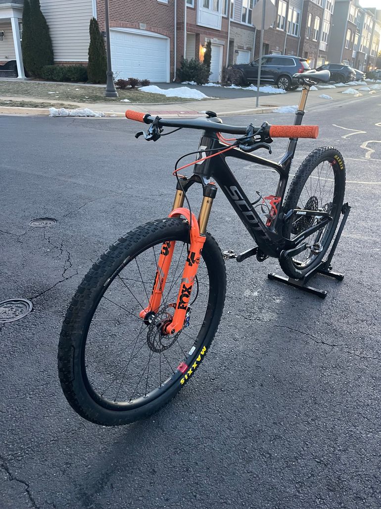 Used Scott Spark RC Comp 2022 Mountainbike — image 7 of 8
