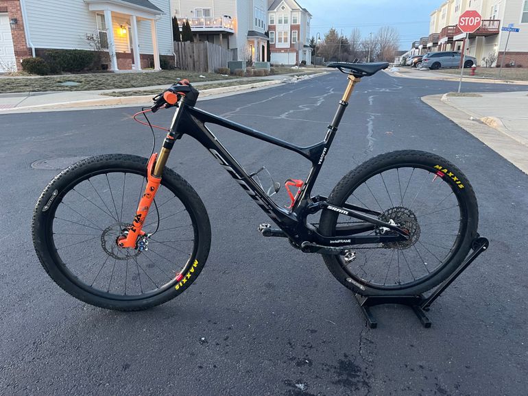 Used Scott Spark RC Comp 2022 Mountainbike — image 3 of 8