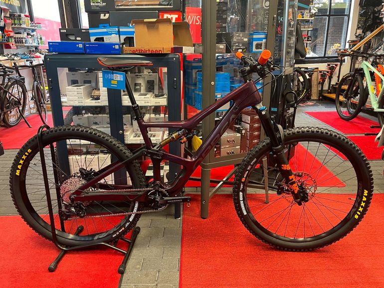 Gebrauchtes Orbea OCCAM M30 LT 2022 Mountainbike, Violett — Bild 1 von 5