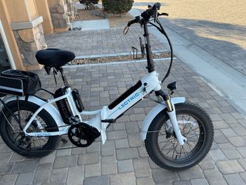 Used Lectric eBikes XPremium 2024 Road & Gravel — image 3 of 4