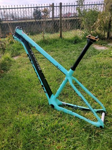 Tweedehands bianchi methanol cv 9.4 Frameset 2018 Mountainbike — afbeelding 2 van 7