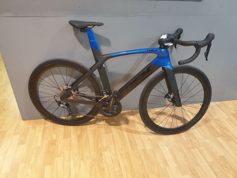 Used Trek Madone Shimano Ultegra 2021 Road & Gravel — image 1 of 4