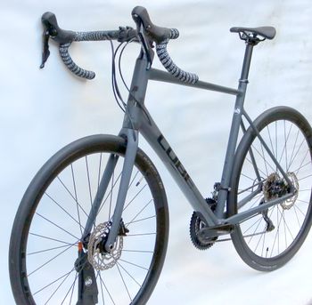 CUBE ATTAIN SLX 2023 2023 Road & Gravel usato, Grigio chiaro — immagine 13 di 16
